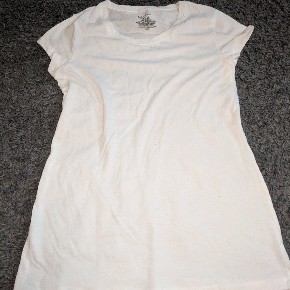 White short sleeve t-shirt